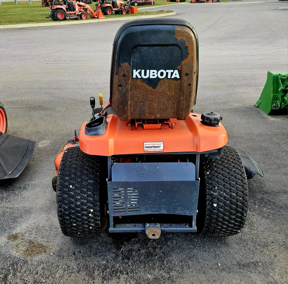 Gallery image 2 for Used 2010 Kubota GR2110 Lawn Tractor