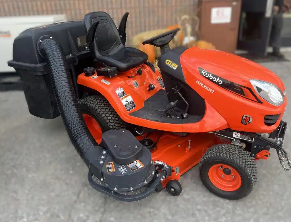 Used 2023 Kubota GR2120-2-54 Lawn Tractor
