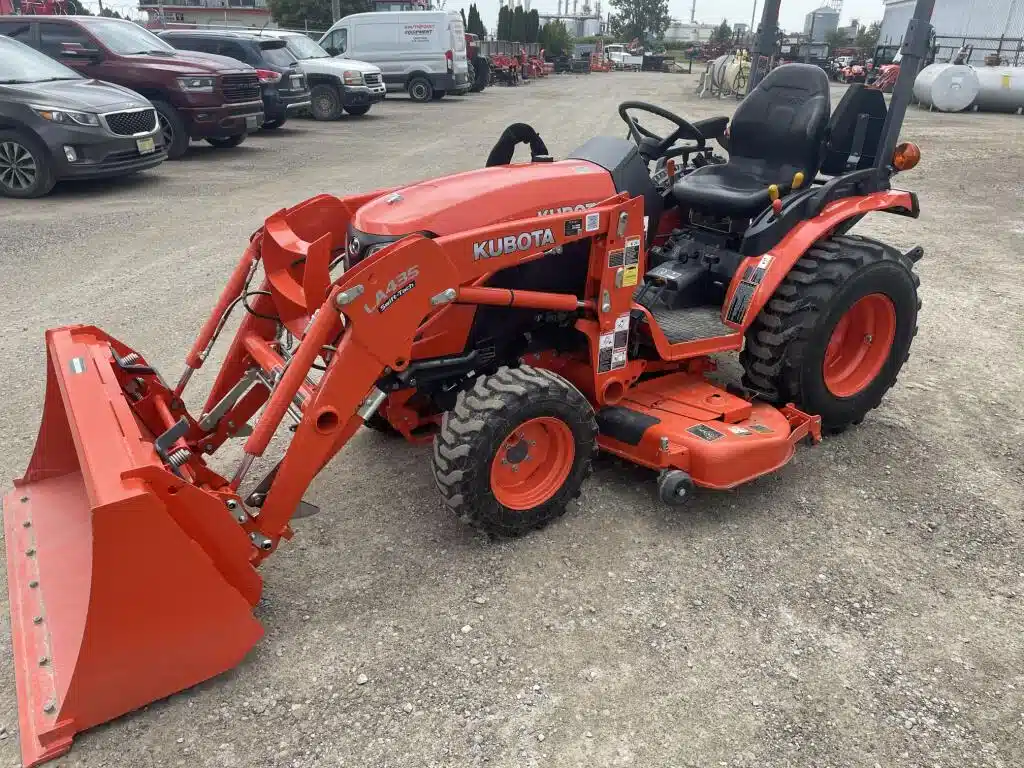 Gallery image 2 for Used 2020 Kubota B2301 Tractor