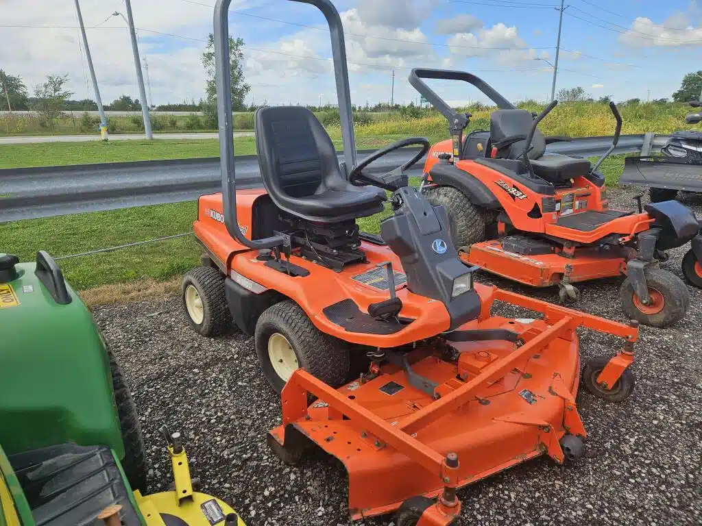 Gallery image 2 for Used 2001 Kubota GF1800 Mower - Front Deck
