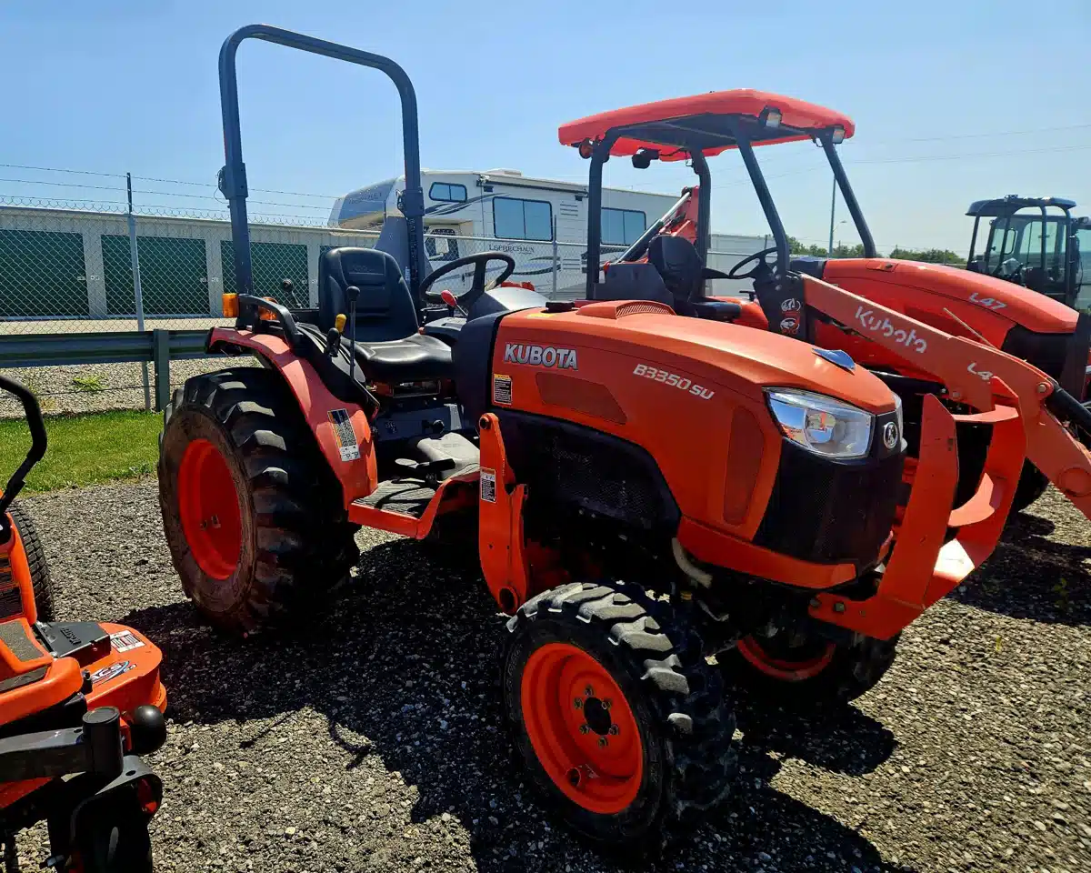 Gallery image 2 for 2017 Kubota B3350 Tractor