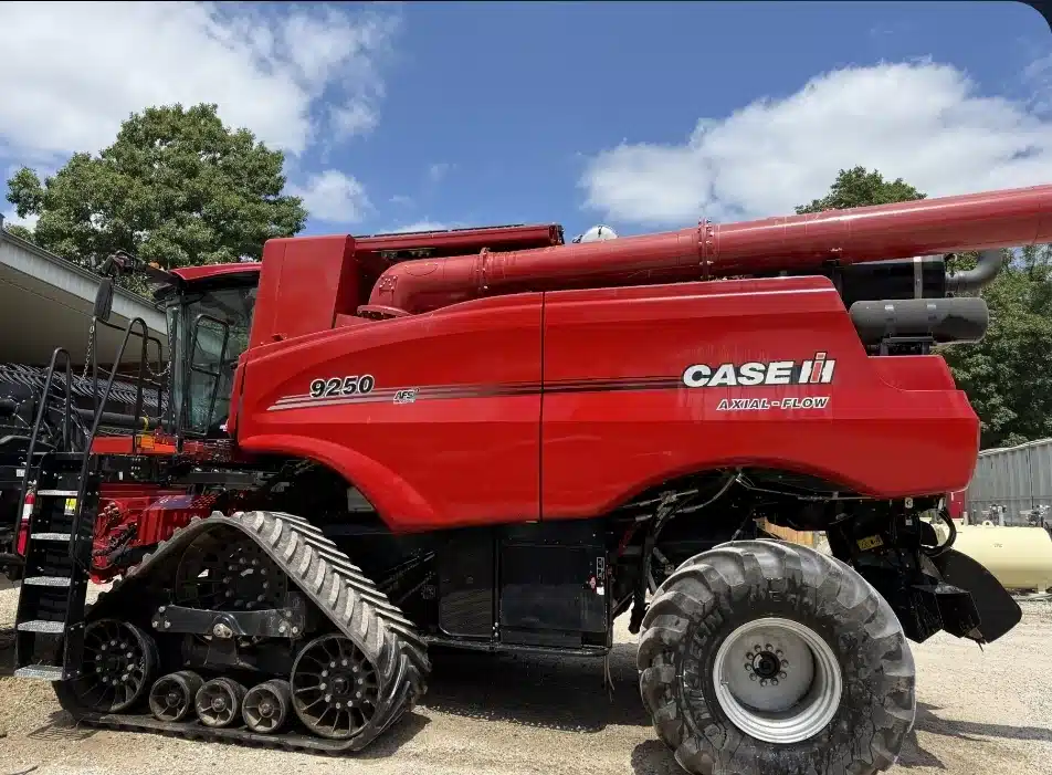 Used 2020 Case IH 9250 Combine
