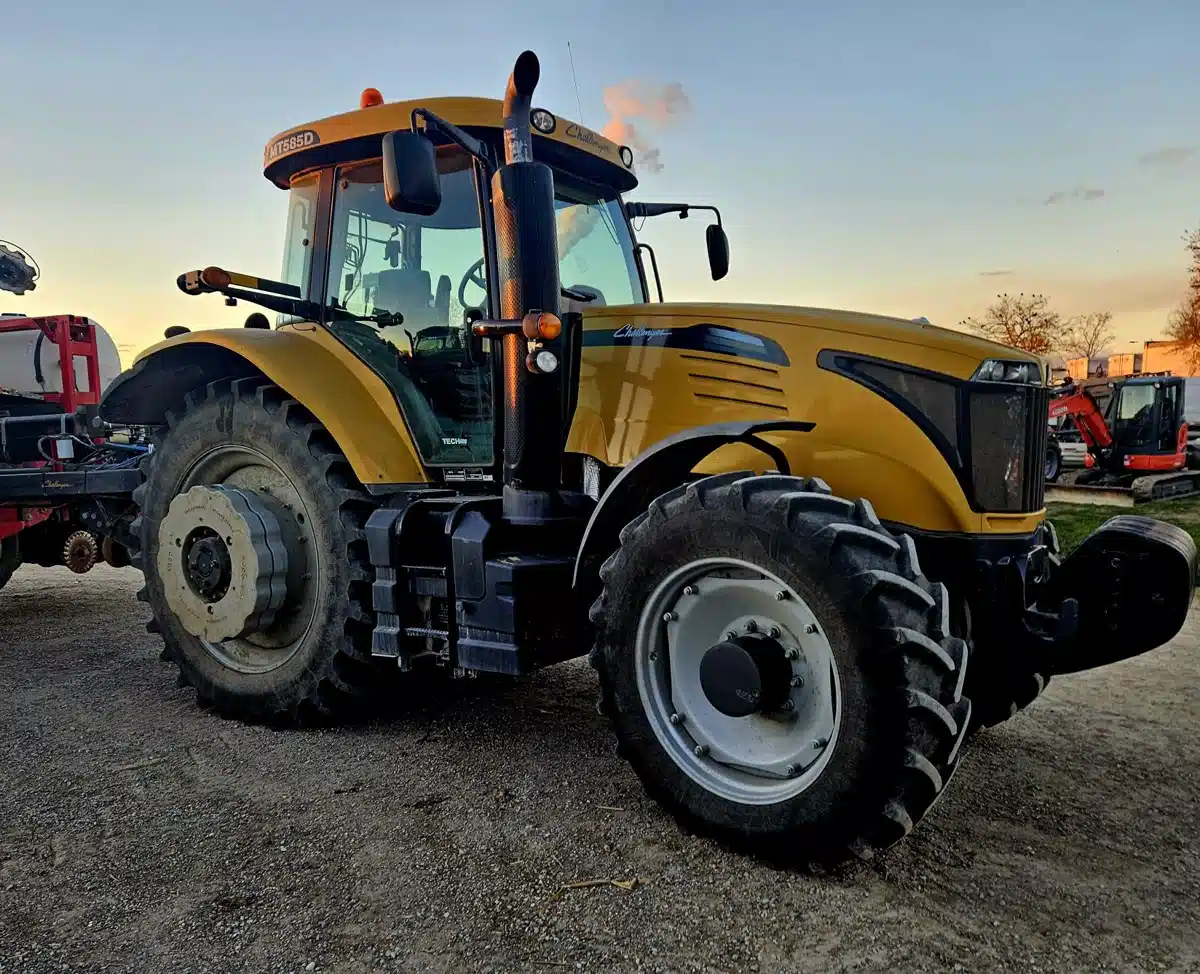 Used 2013 Challenger MT585D Tractor