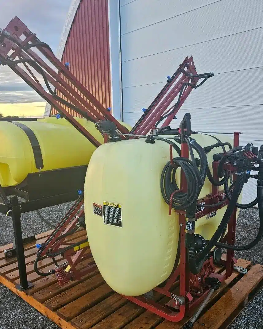 Gallery image 2 for Used 2015 Hardi N210 Sprayer - 3PT/Mounted