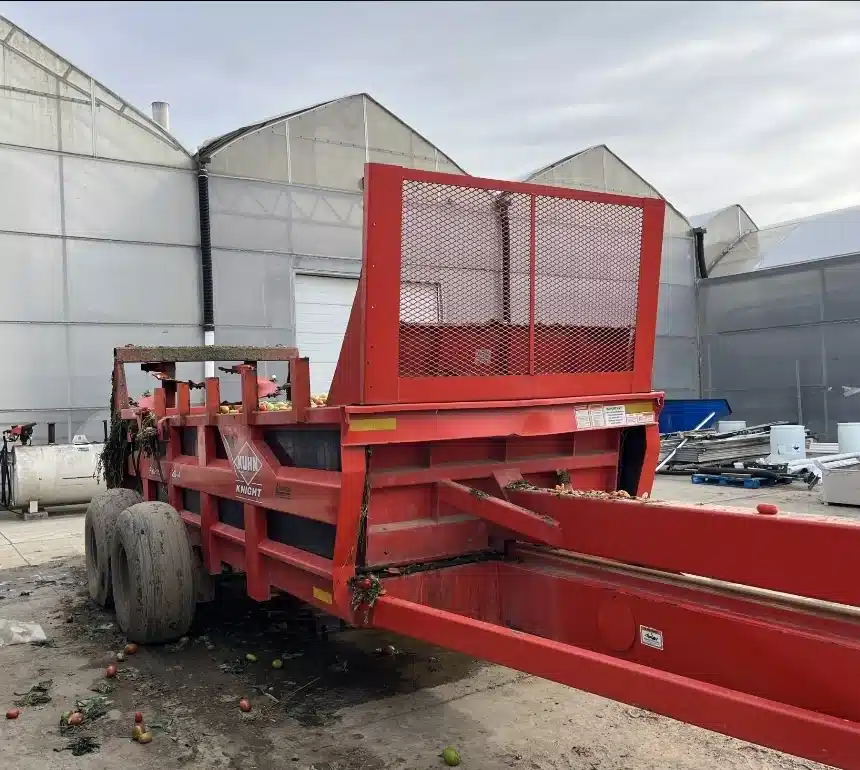 Gallery image 2 for Used 2014 Kuhn 2044 Manure Spreader