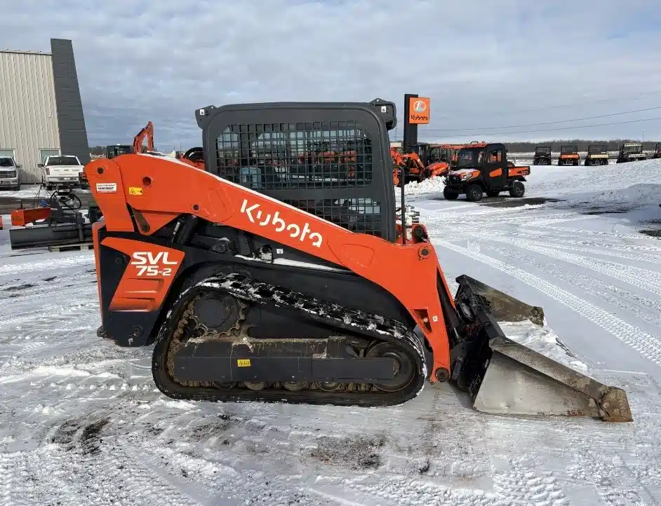 Gallery image 2 for 2022 Kubota SVL75-2HFWC Track Loader