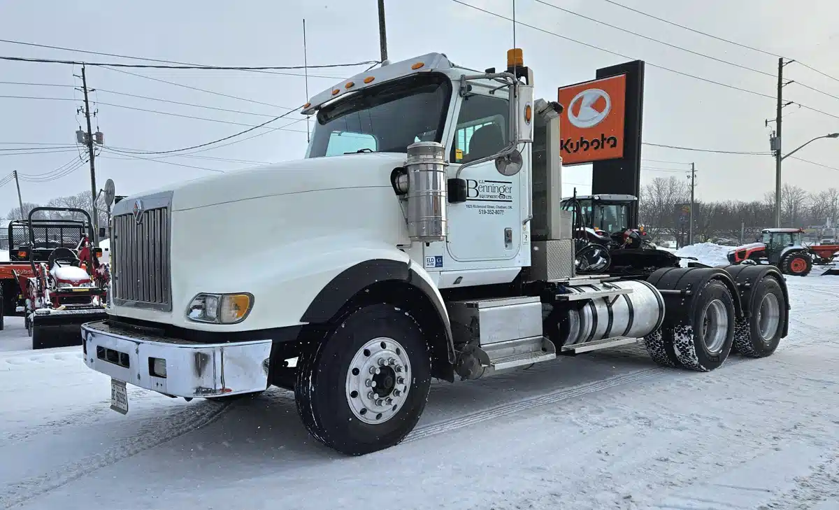 2016 International Harvester 5900 Paystar Truck Flatbed