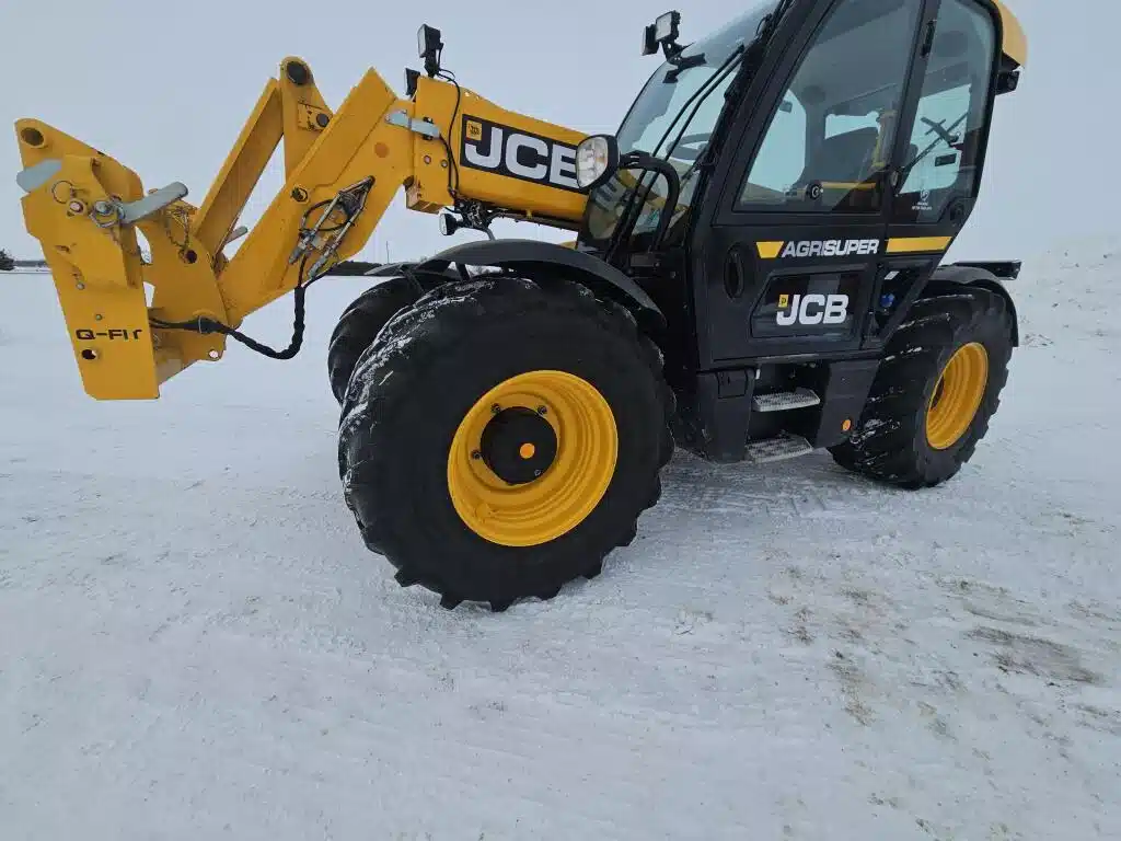 Gallery image 2 for 2021 JCB 542-70AGS TeleHandler