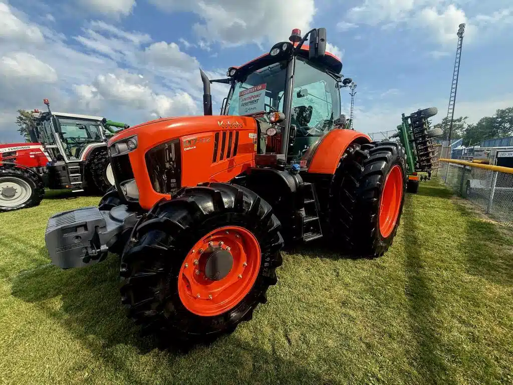 Photo de la Galerie 1 pour 2021 Kubota M7-172D-PS Tracteur