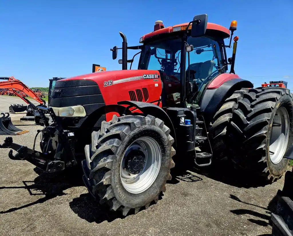 Photo de la Galerie 1 pour 2011 Case IH PUMA 215 Tracteur