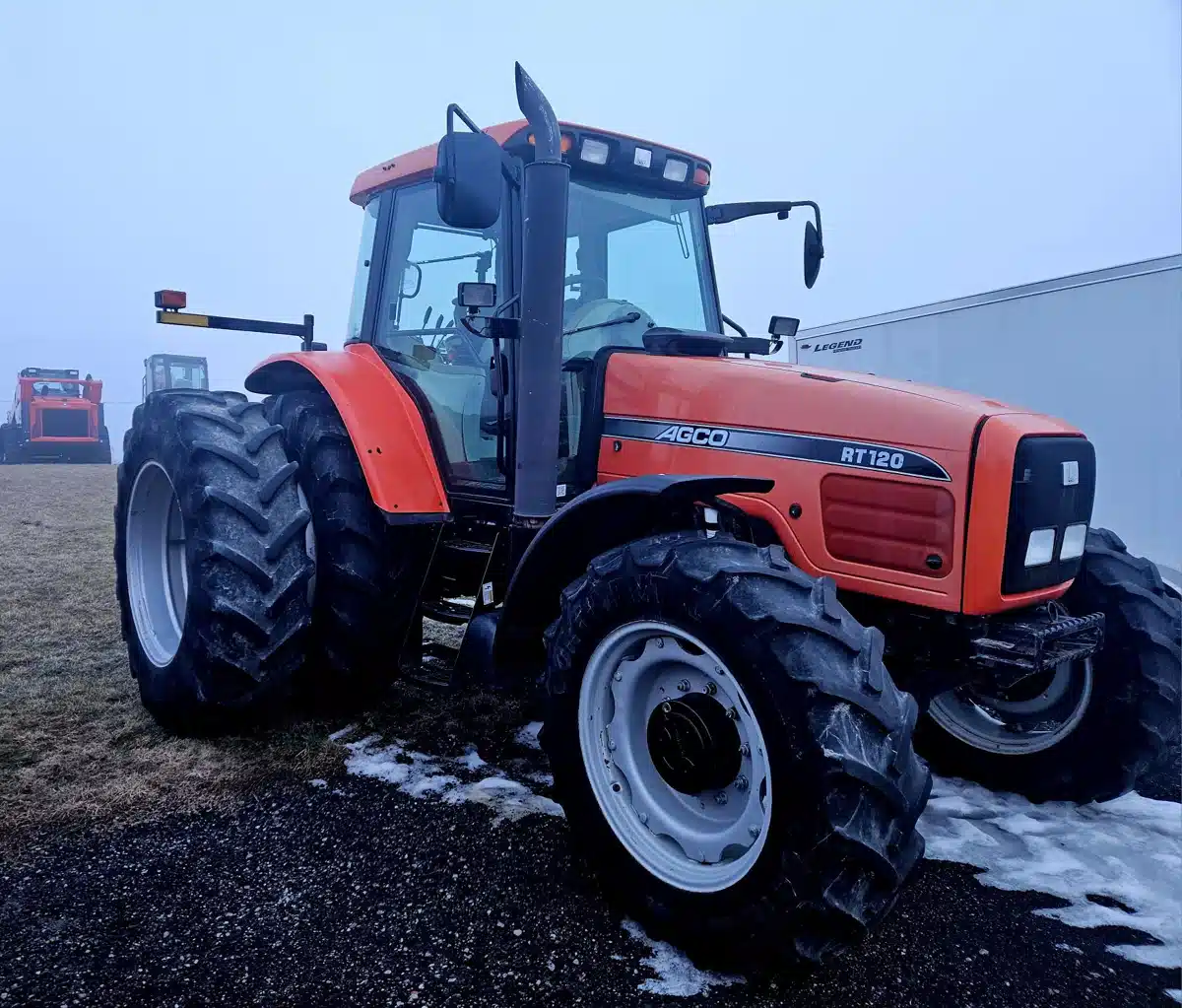 Gallery image 2 for 2003 Agco RT120 Tractor