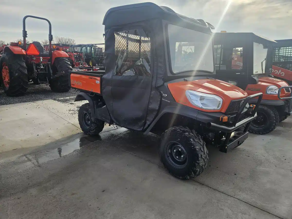 Photo de la Galerie 2 pour 2022 Kubota RTVX900 Véhicule utilitaire
