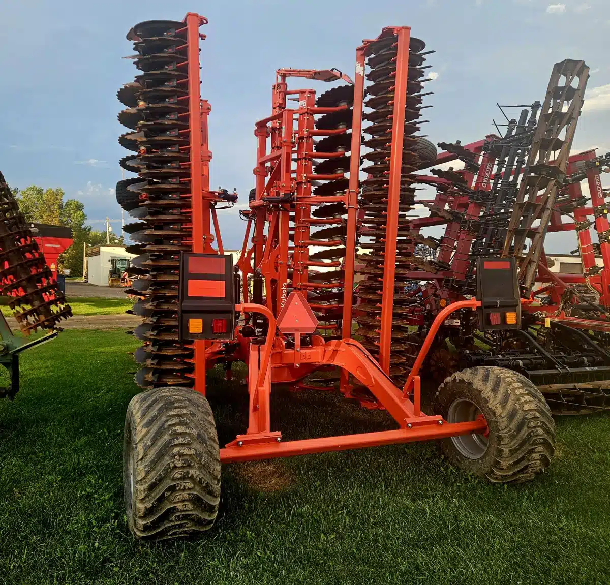 Gallery image 2 for 2023 Kubota CD2700T Disc