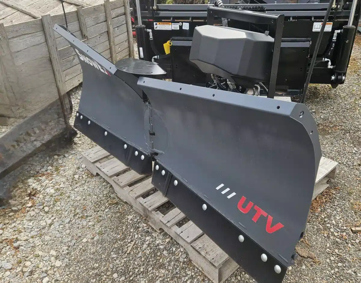 2023 SnowEx 77765 Blade