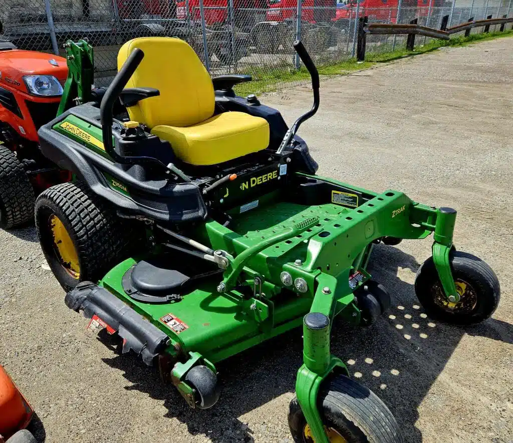 Gallery image 2 for 2018 John Deere Z950M Mower - Zero Turn