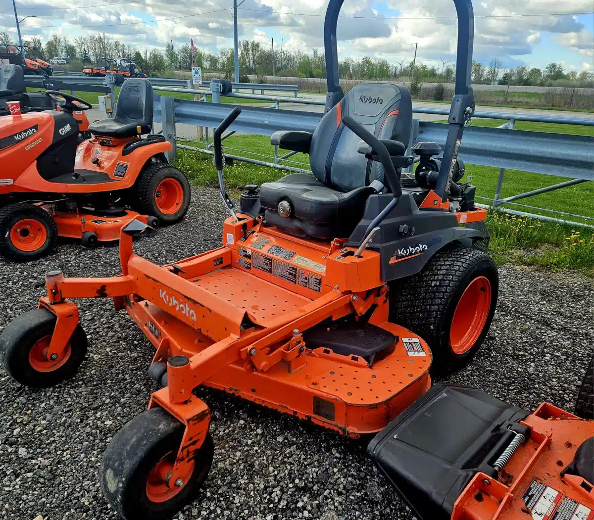 Gallery image 1 for 2022 Kubota Z781 Mower - Zero Turn