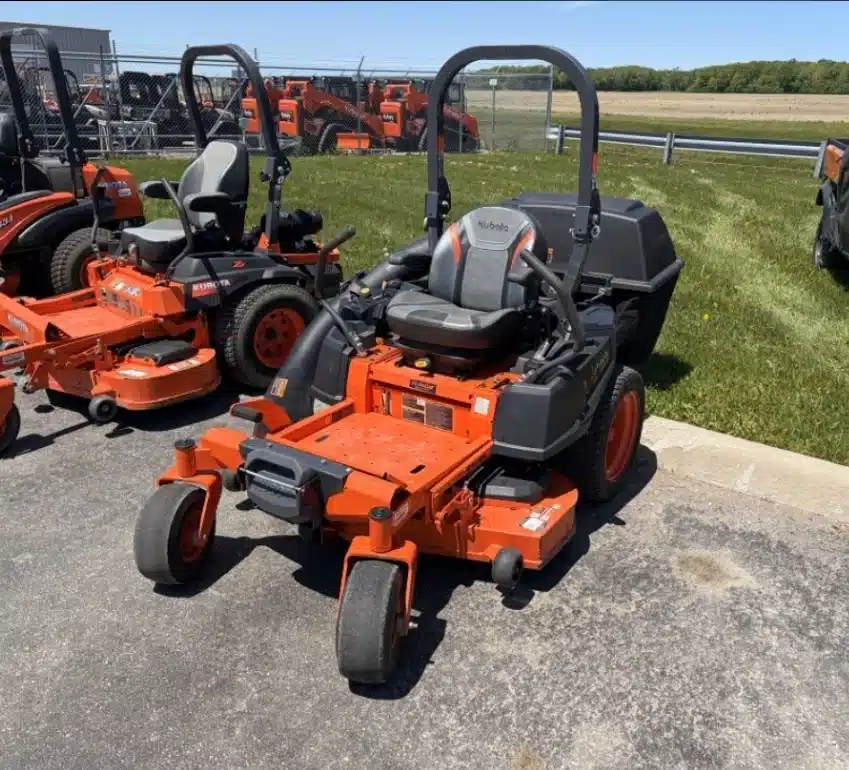 Gallery image 1 for 2023 Kubota Z242KW-48 Mower - Zero Turn