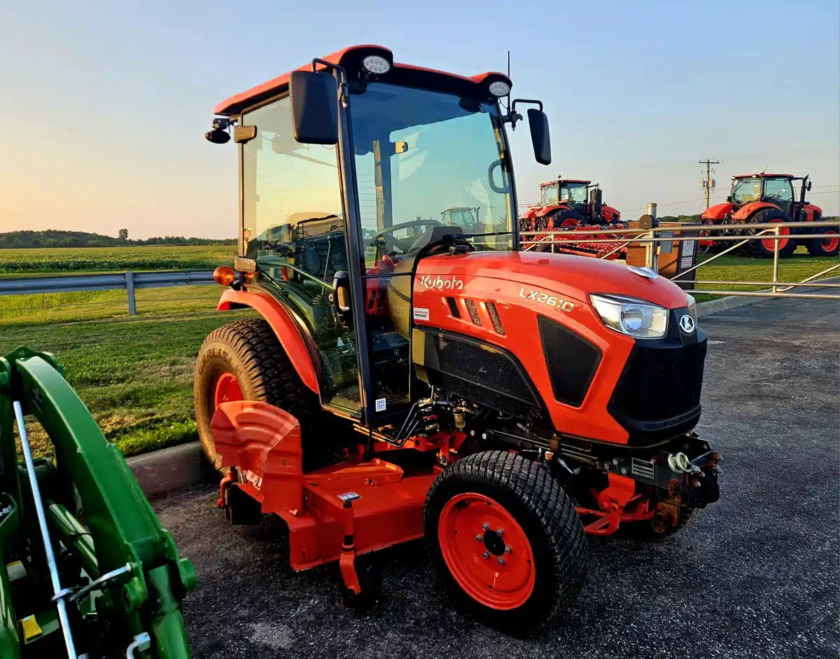Gallery image 2 for 2021 Kubota LX2610 Tractor