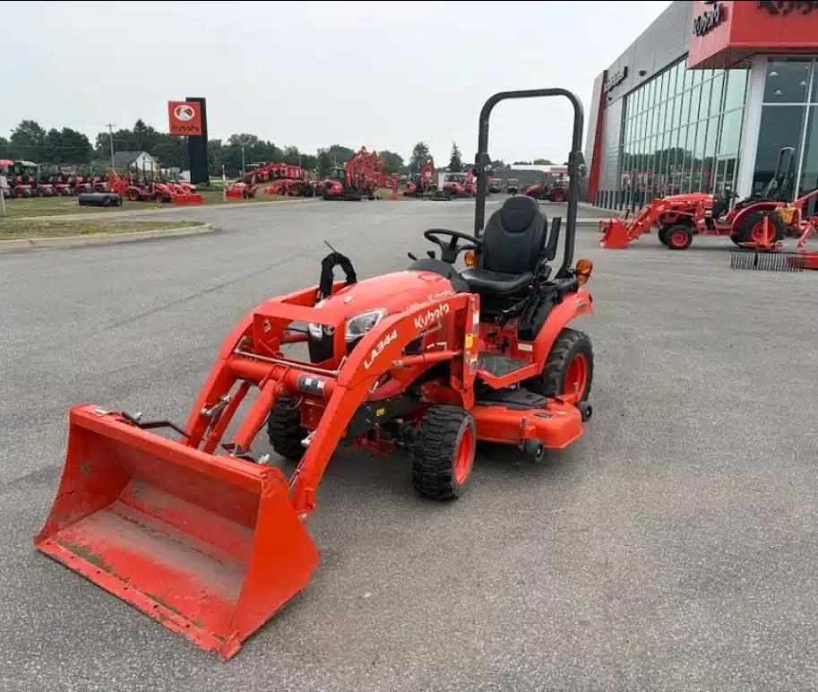 Gallery image 1 for 2023 Kubota BX2680 Tractor
