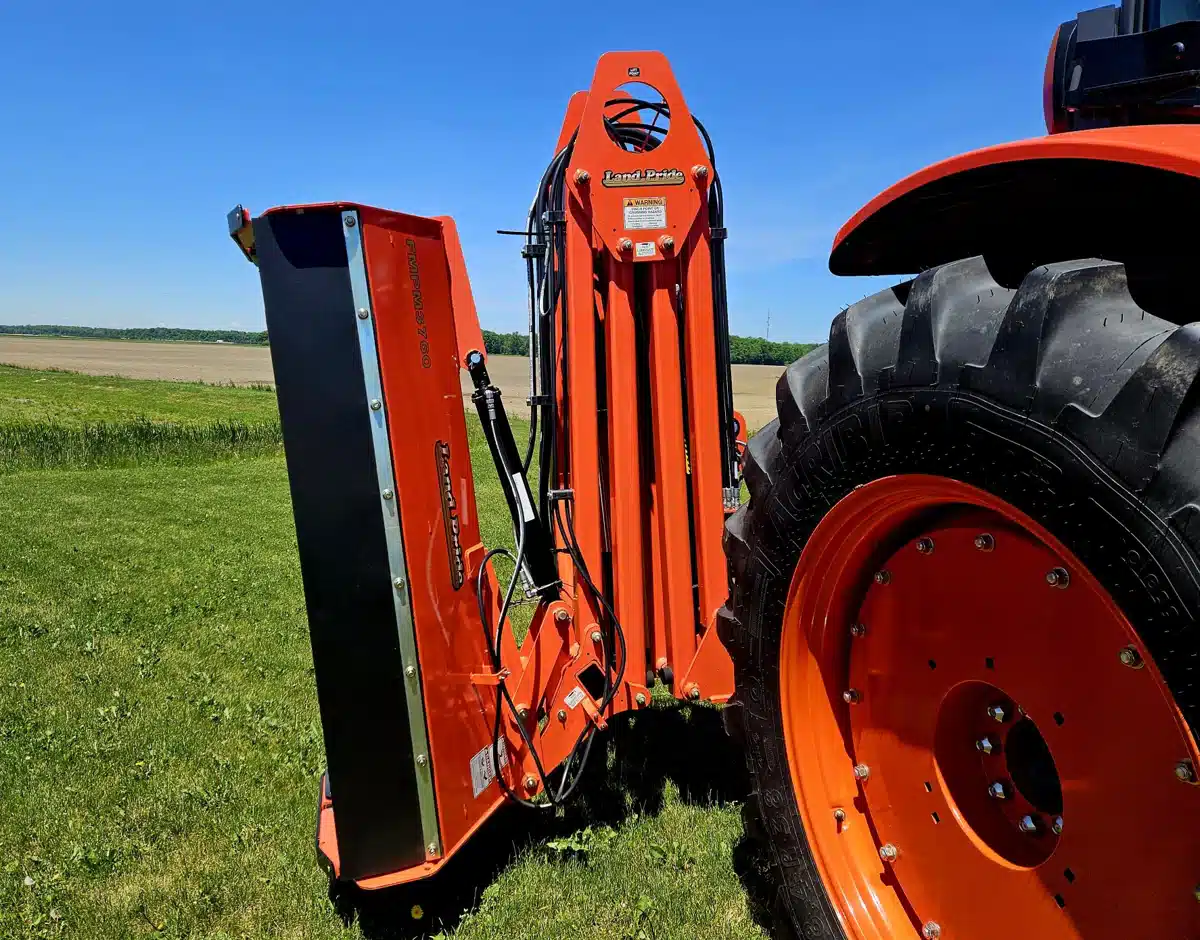 Gallery image 2 for 2025 Kubota FMPM3760 Flail Shredder