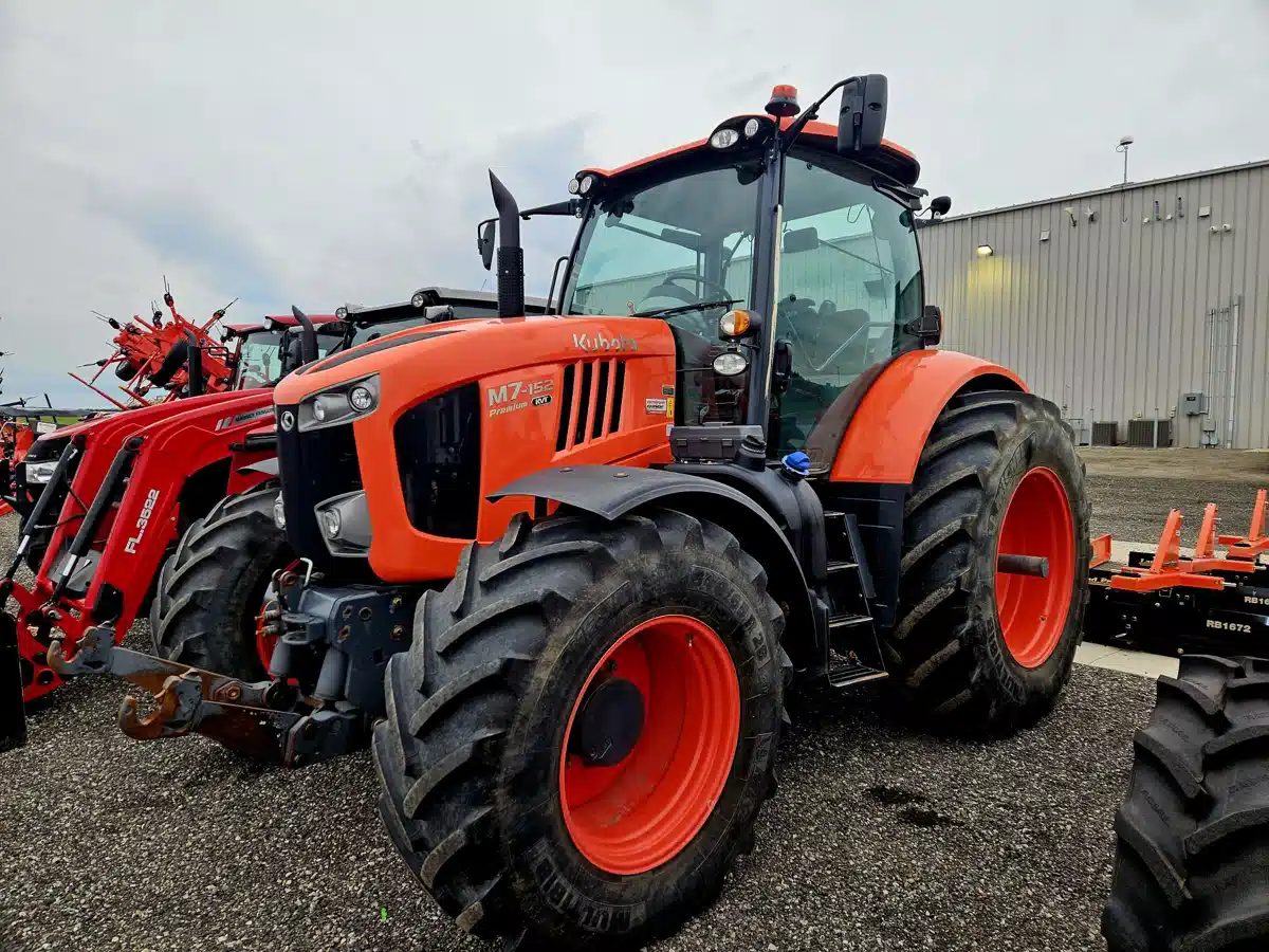 Gallery image 1 for 2021 Kubota M7-152 Tractor