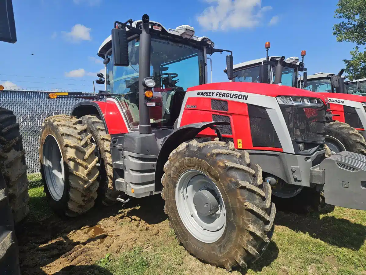 Photo de la Galerie 2 pour 2023 Massey Ferguson 8S.265 Tracteur