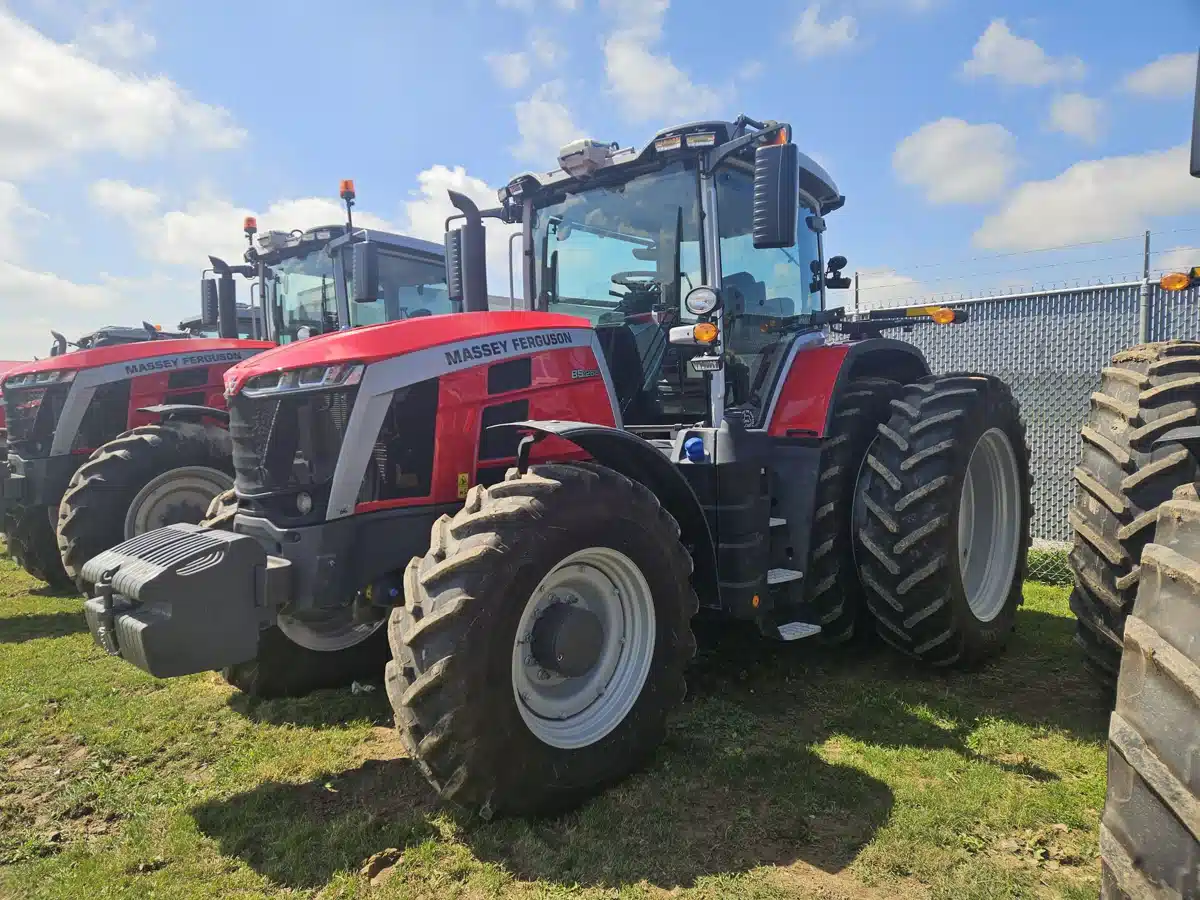 Photo de la Galerie 1 pour 2023 Massey Ferguson 8S.265 Tracteur