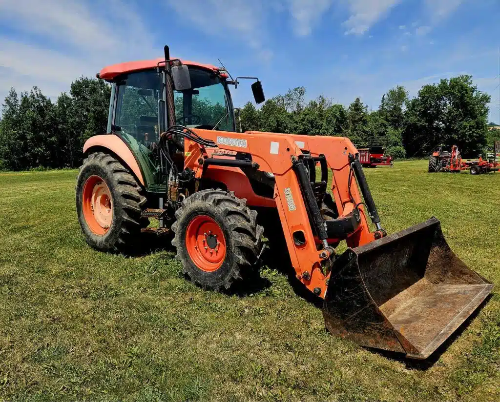 Gallery image 2 for 2010 Kubota M7040 Tractor