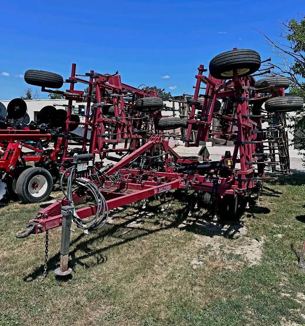 Gallery image 1 for 2010 Salford 550 Cultivator