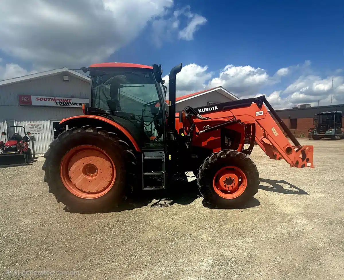 Gallery image 2 for 2017 Kubota M6-141 Tractor