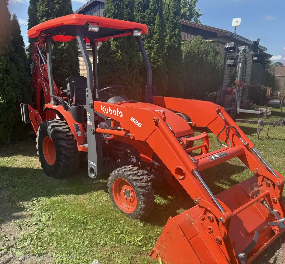 Photo de la Galerie 2 pour 2026 Kubota B26 Rétrocaveuse