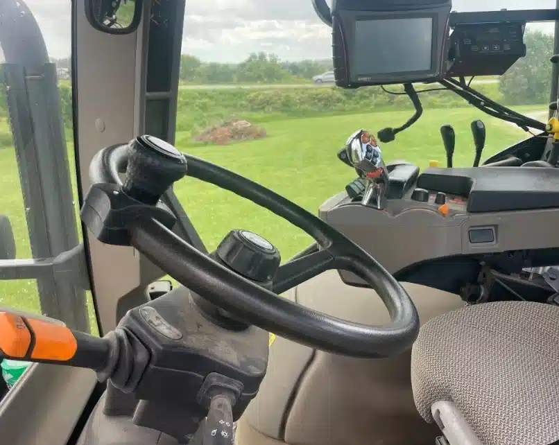 Photo de la Galerie 2 pour 2022 Case IH VESTRUM 130 Tracteur