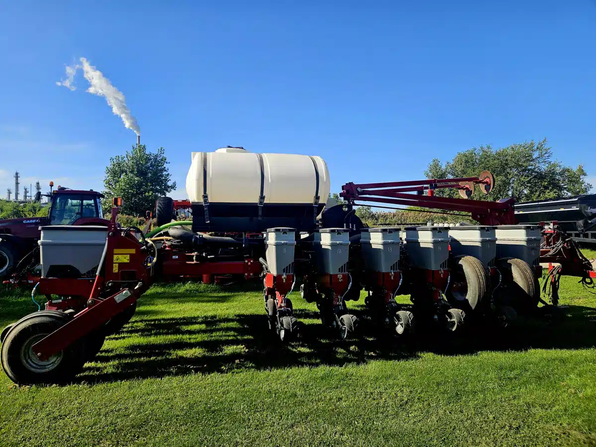 Photo de la Galerie 2 pour 2014 Case IH 1255 Planteur