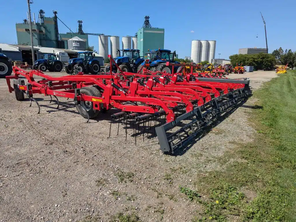 Gallery image 2 for New 2024 Wil-Rich 11XL2 30-32 Cultivator