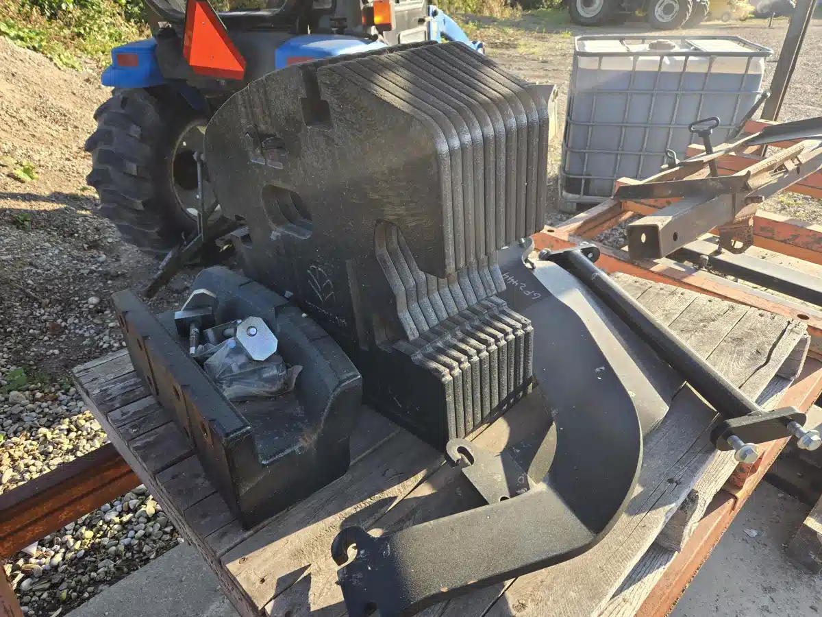 Gallery image 2 for New New Holland T6.160 Front Weight Weights