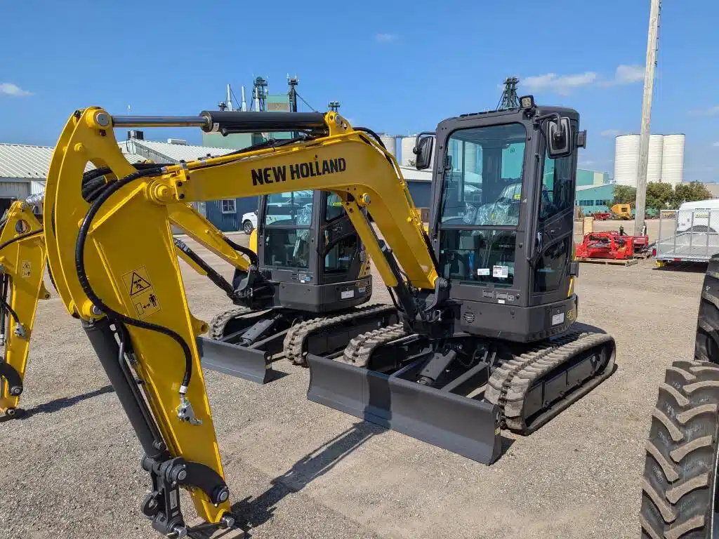 Gallery image 1 for New 2024 New Holland E37C Excavator