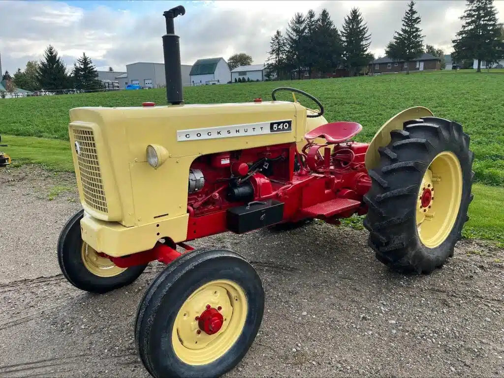 Gallery image 1 for Used 1958 Cockshutt 540 Tractor