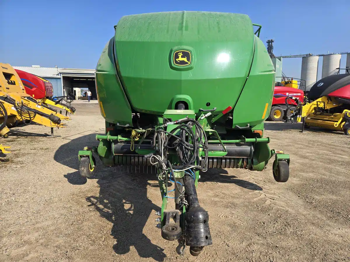Gallery image 2 for Used 2018 John Deere L341 Square Baler - Large