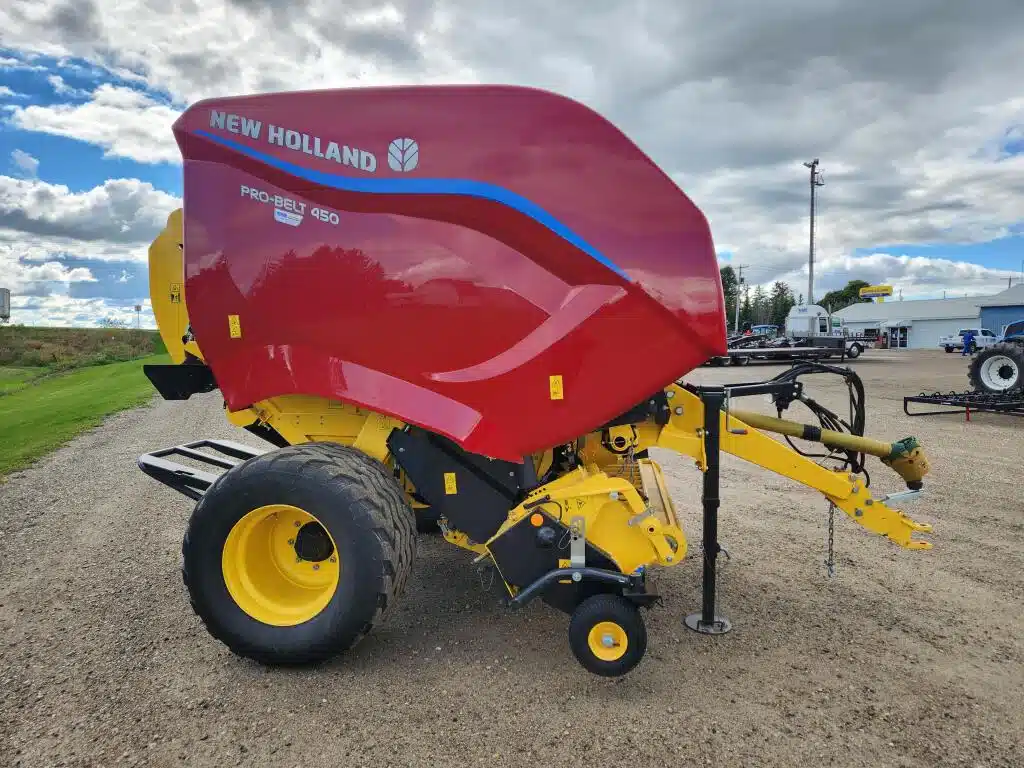 Gallery image 2 for Used 2023 New Holland PB450-13KN Round Baler