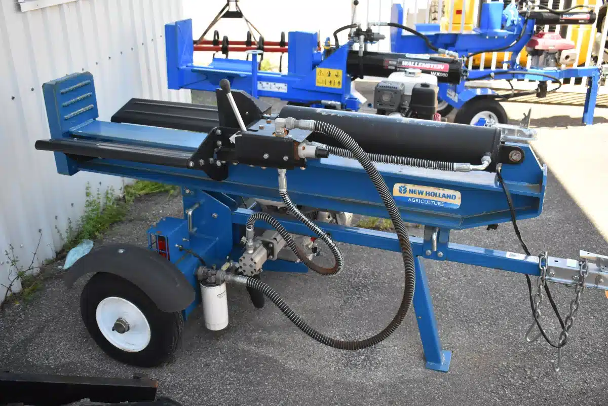 Gallery image 1 for New 2022 New Holland BNLS34TGX Wood Splitter