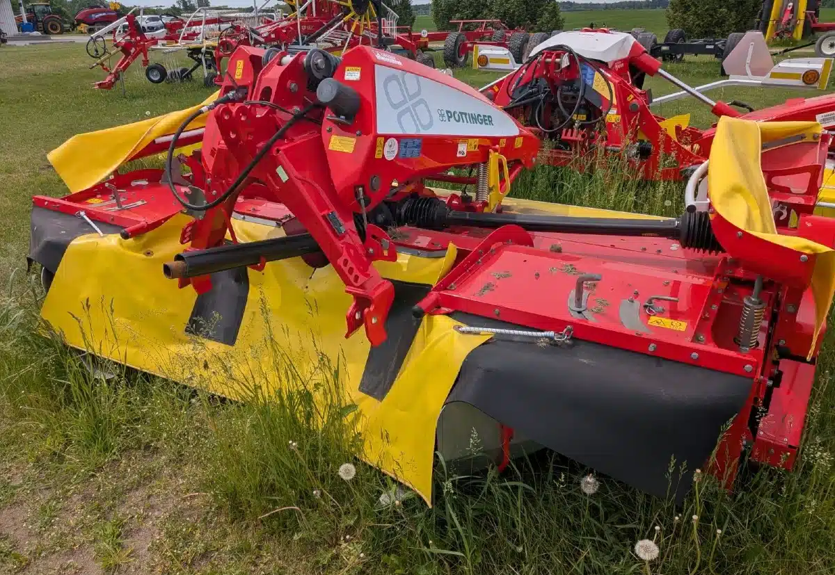 Gallery image 2 for Pottinger NOVACAT 351 ALPHA MOTION Mower Conditioner