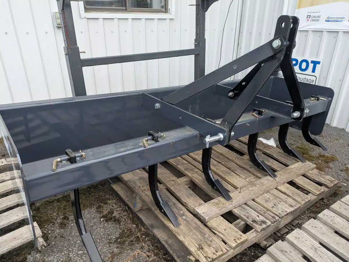 Gallery image 1 for New 2023 Farm King 846 Box Scraper