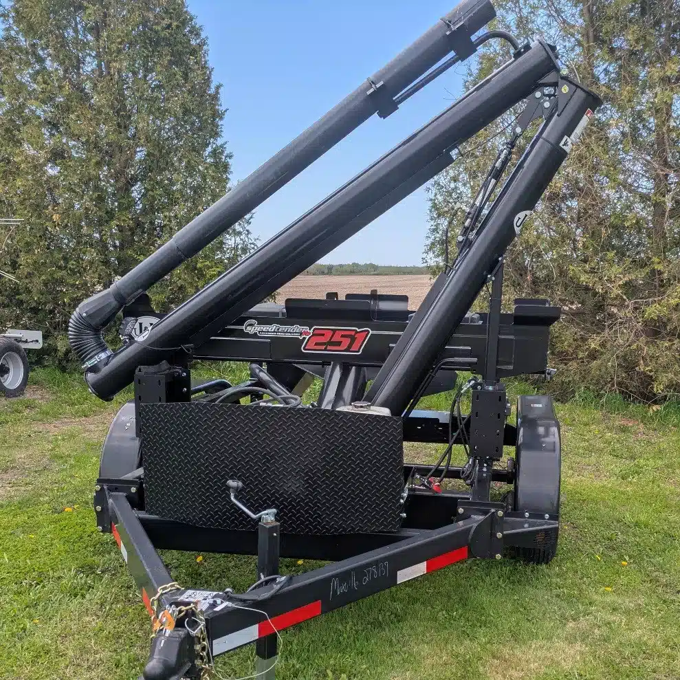 Gallery image 1 for New 2024 J&M 251ST Seed Tender