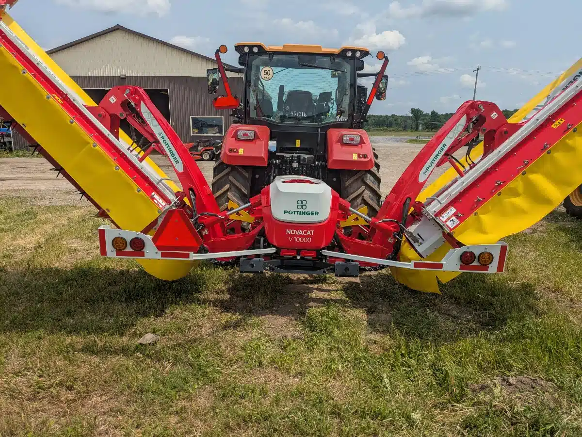 Gallery image 1 for 2025 Pottinger NOVACAT V10 Disc Mower