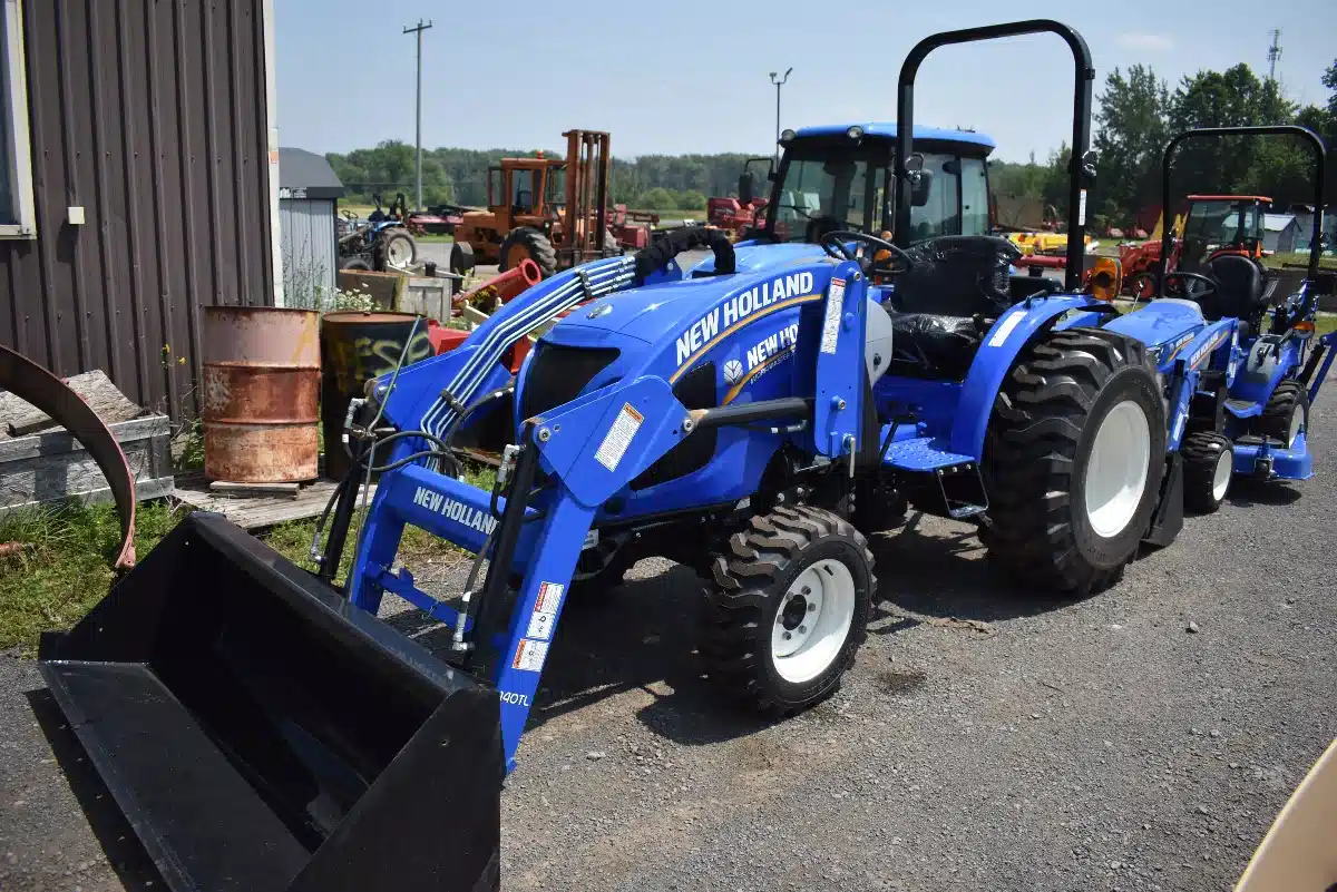 Gallery image 1 for New 2025 New Holland WORKMASTER 35 Tractor