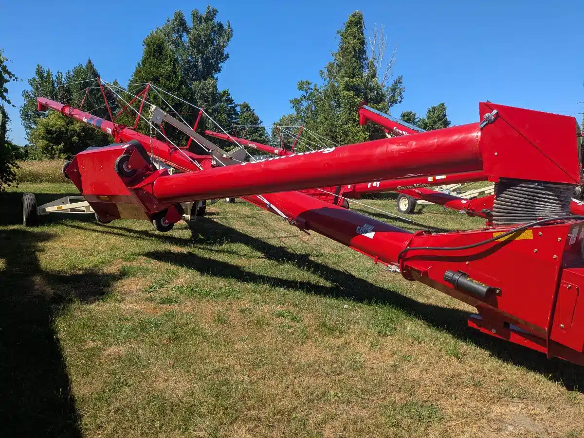 Gallery image 2 for New 2025 Farm King 1370 Grain Auger