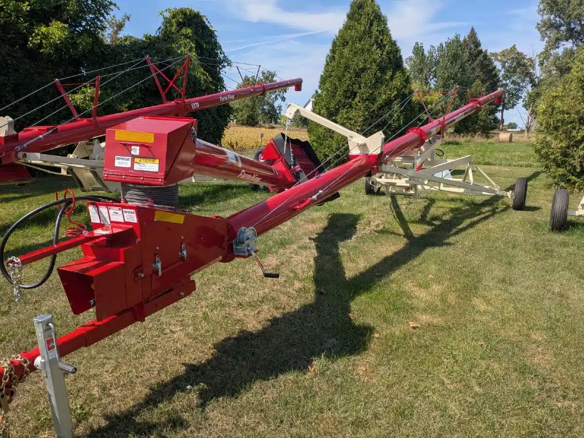 Gallery image 2 for New 2025 Farm King 1060 Grain Auger