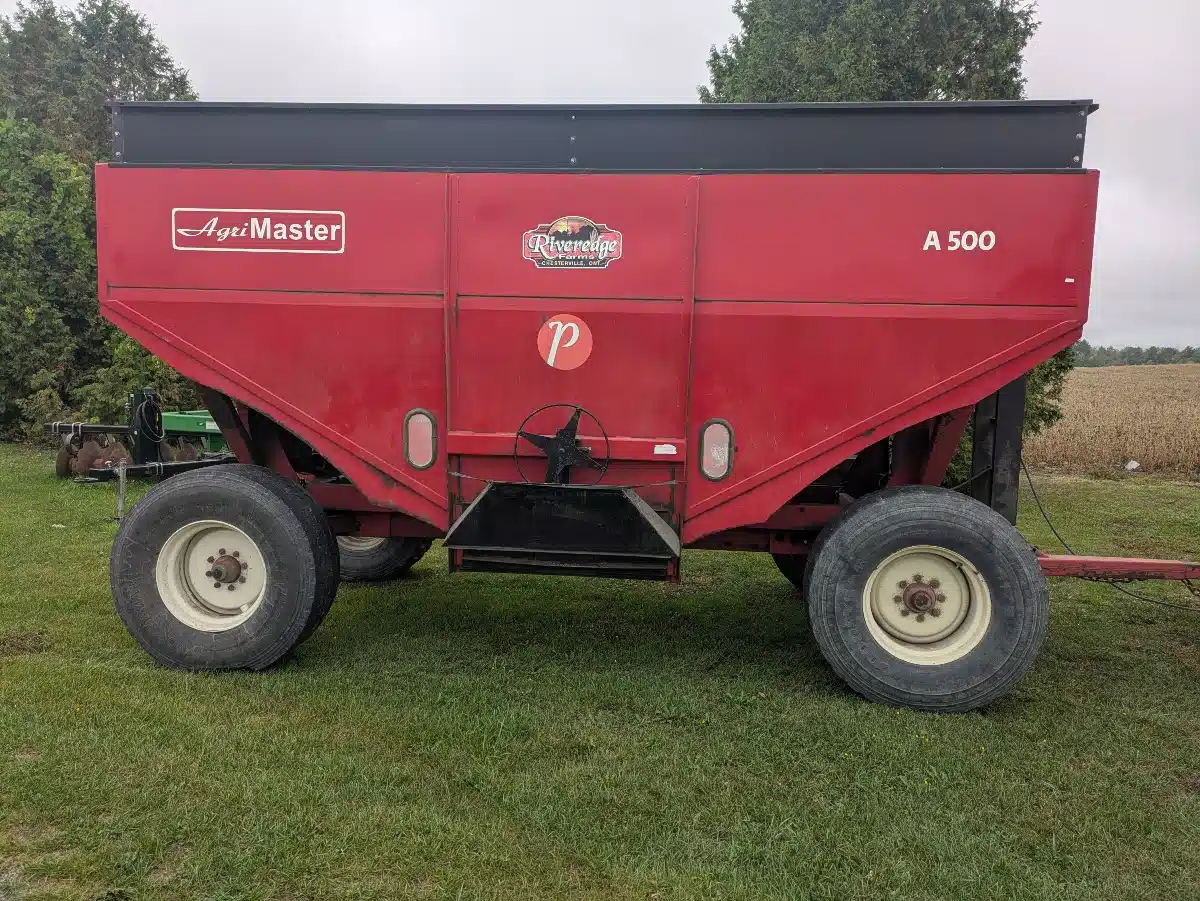 Used 2010 AgriMaster A500 Gravity Box