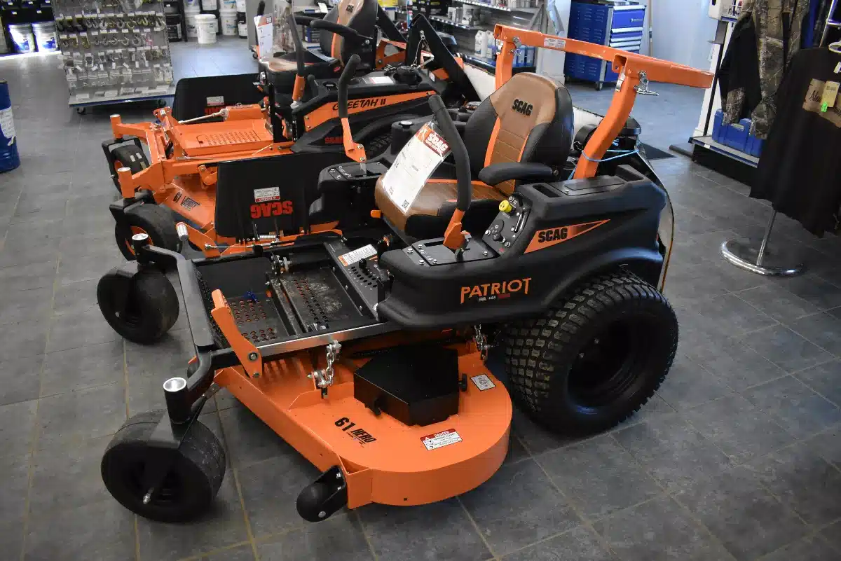 Gallery image 2 for 2026 Scag 8D06 Mower - Zero Turn