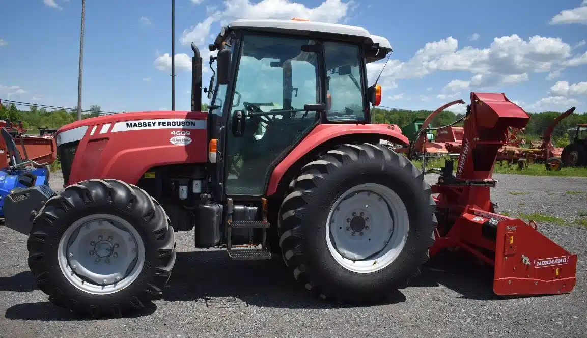 Photo de la Galerie 2 pour 2014 Massey Ferguson 4609 Tracteur